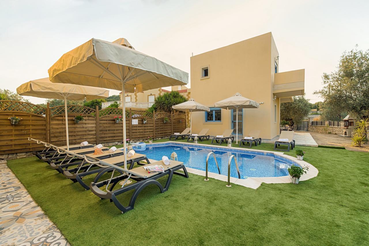 Lindos Luxury Retro Villas エクステリア 写真